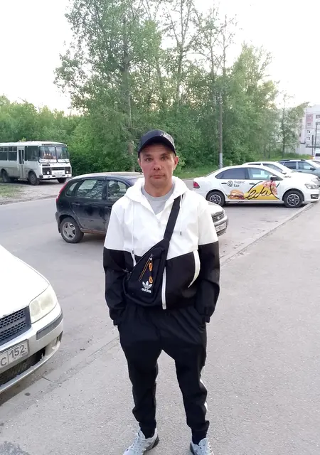 Кузьма из Кстова, ищу на сайте знакомства на одну ночь