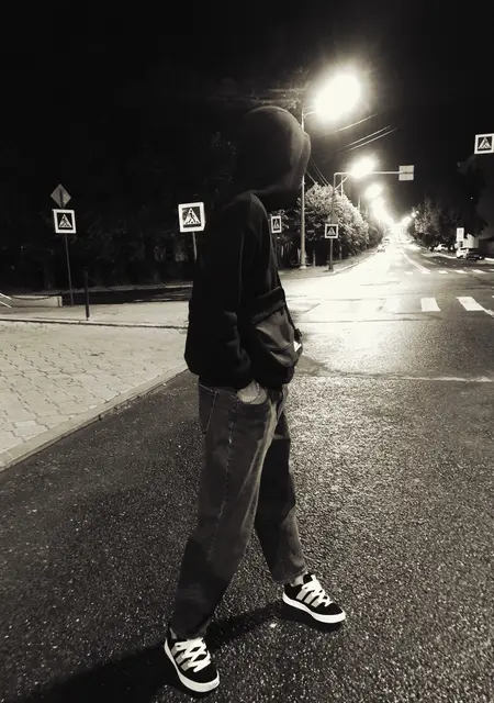 Кирилл из Сызрани, мне 20, познакомлюсь на одну ночь