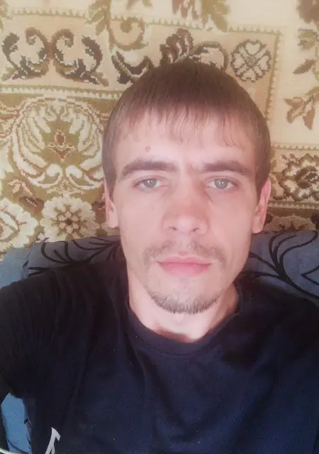 Я Макс, 35, из Тайшета, ищу знакомство для приятного времяпровождения