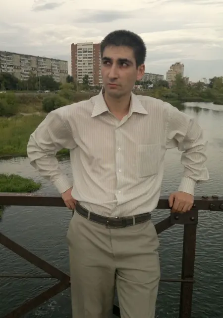 Я Иван, 35, знакомлюсь без обязательств в Екатеринбурге