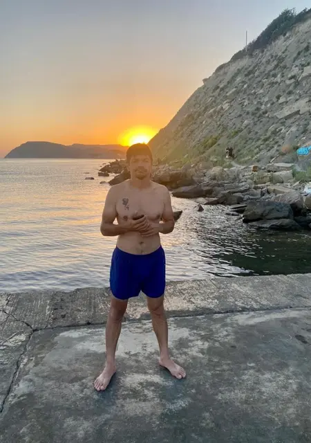 Я Алекс, 46, из Новороссийска, ищу знакомства на одну ночь