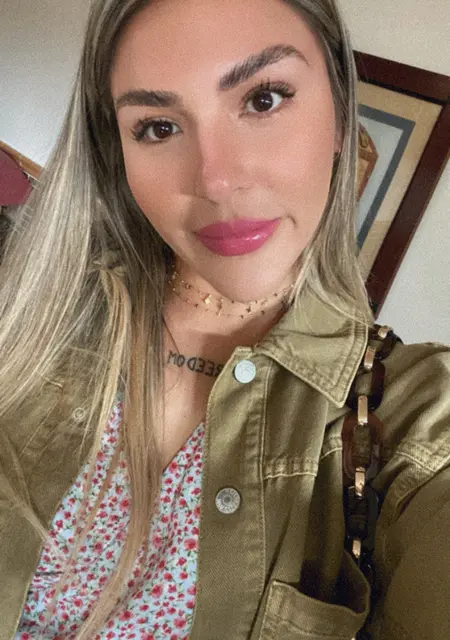 Soy Sofa, 28 años, conociéndome para pasatiempo agradable en Vigo