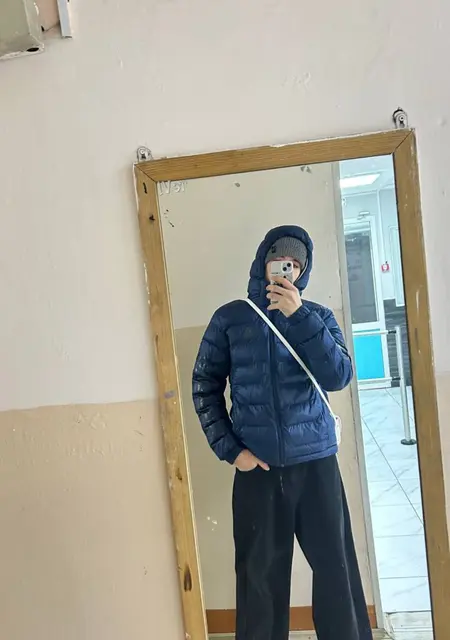 Я Ренат, 18, знакомлюсь на одну ночь в Москве