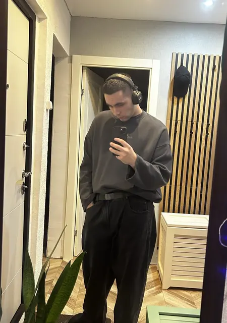 Я Павел, 21, знакомлюсь без обязательств в Оренбурге