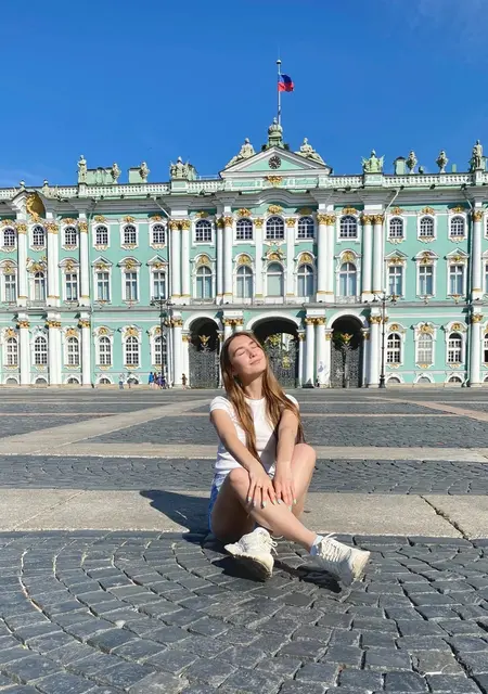 Vika из Владимира, мне 22, познакомлюсь без обязательств