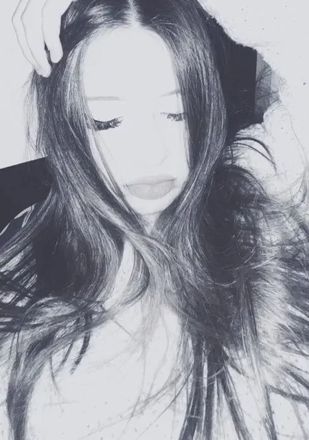 Я Яна, 18, знакомлюсь без обязательств в Санкт-Петербурге