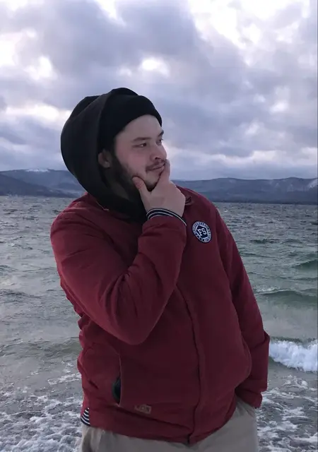 Я Nikson, 24, знакомлюсь для постоянных отношений в Санкт-Петербурге