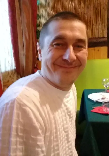 Сергей из Кировска, мне 49, познакомлюсь на одну ночь