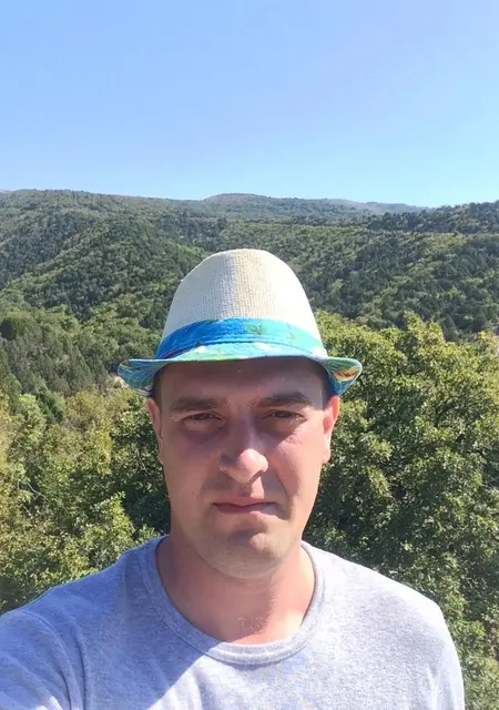 Я Миша, 39, знакомлюсь на одну ночь в Клинцах