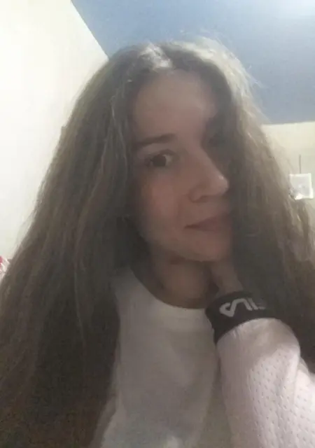Я Анна, 32, знакомлюсь для приятного времяпровождения в Уфе