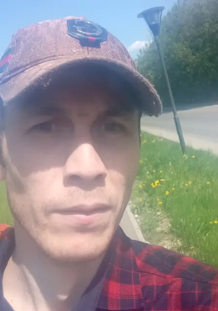 Ник из Железнодорожного, ищу на сайте знакомства на одну ночь