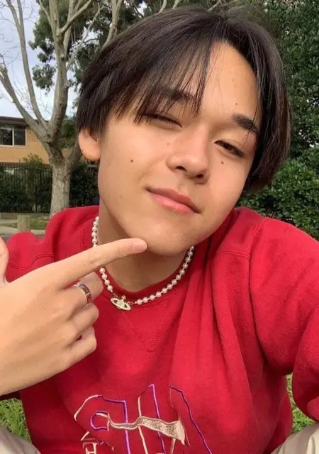 Алексей из Калининграда, мне 21, познакомлюсь на одну ночь