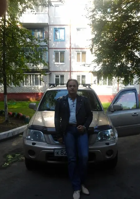 Александр из Брянска, ищу на сайте знакомства на одну ночь