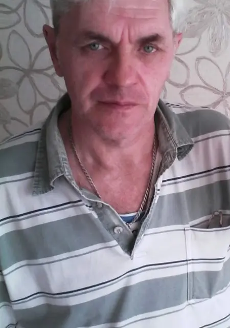 Я Пашок, 62, из Иркутска, ищу знакомство для общения