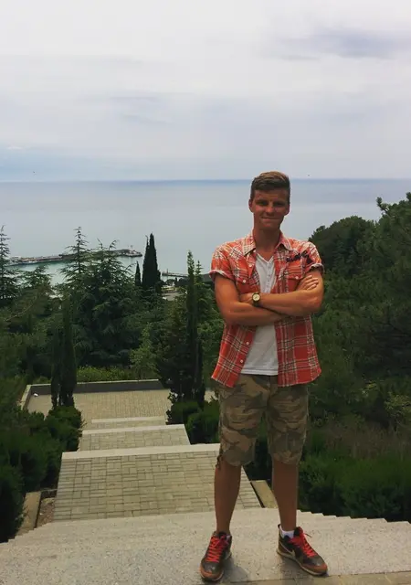 Павел из Выборга, мне 35, познакомлюсь для вирта