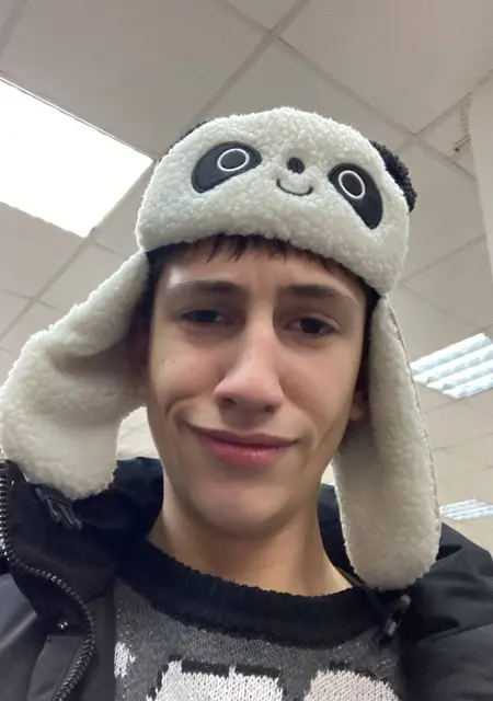 Anton из Курска, ищу на сайте вирта