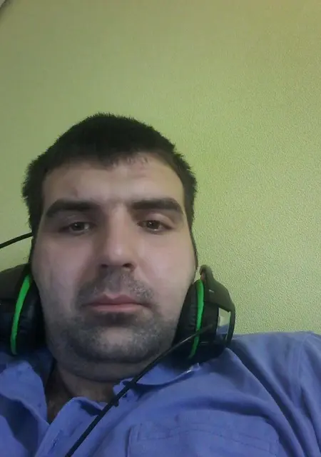 Я Влад, 31, из Енисейска, ищу знакомство для постоянных отношений