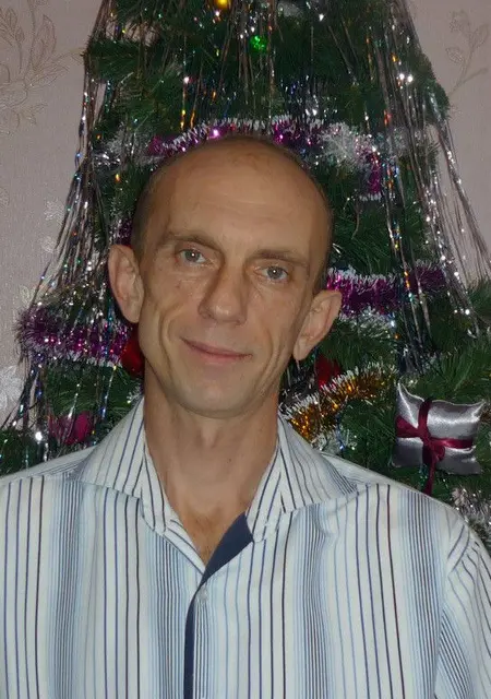 Я Юрий, 54, из Южно-Сахалинска, ищу знакомства без обязательств