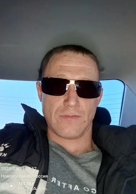 Алекс из Новороссийска, ищу на сайте знакомства без обязательств