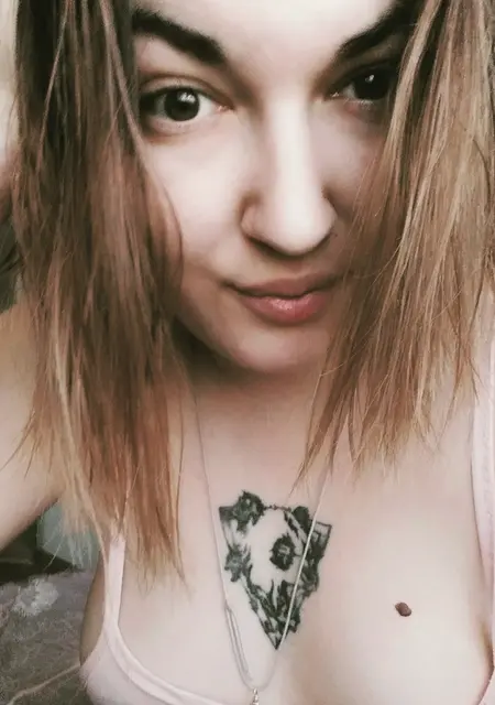 Я Кристина, 24, из Симферополя, ищу знакомство для постоянных отношений