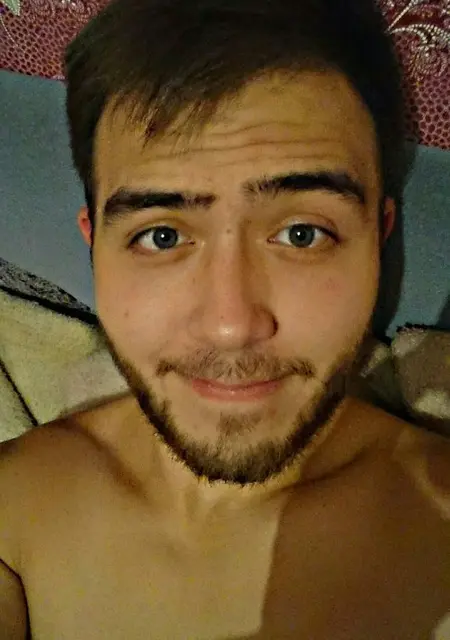 Я Дима, 29, знакомлюсь без обязательств в Феодосии