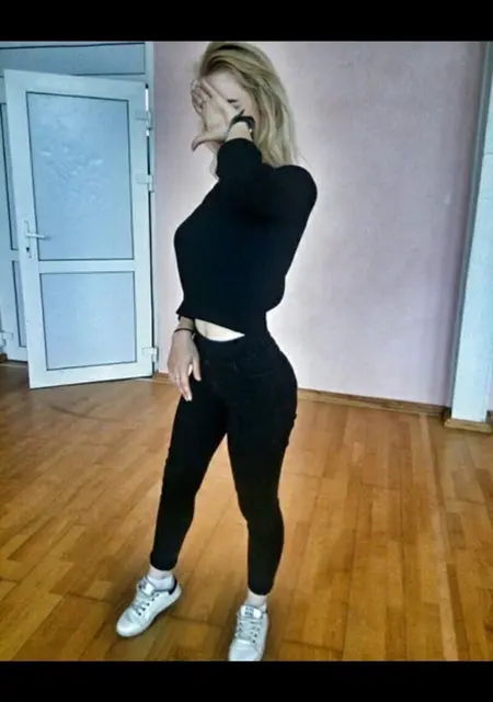 Я Даша, 25, знакомлюсь для совместных путешествий в Гукове