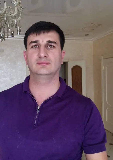 Рома из Минеральных Вод, мне 37, познакомлюсь для приятного времяпровождения