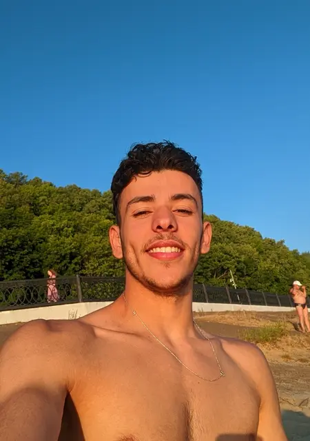 Я Вассим, 22, из Чебоксар, ищу знакомство для общения