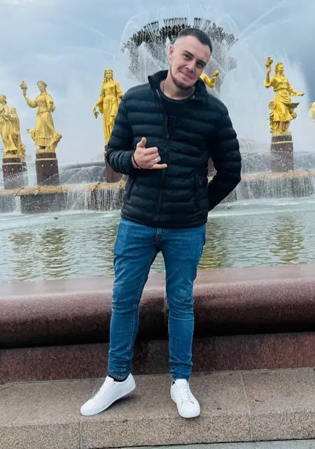 Я Николай, 26, знакомлюсь для открытые отношения в Курске