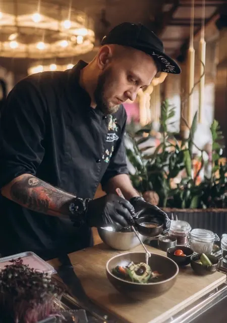 Тёма из Смоленска, ищу на сайте приятное времяпровождение