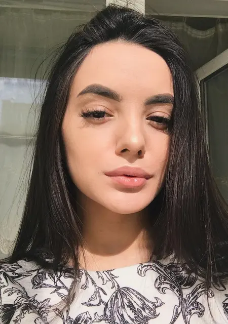 Evgenia из Хмельницкого, мне 26, познакомлюсь для приятного времяпровождения