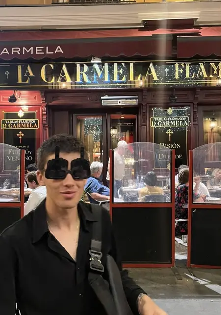 Cristian de Madrid, busco en el sitio pasatiempo agradable