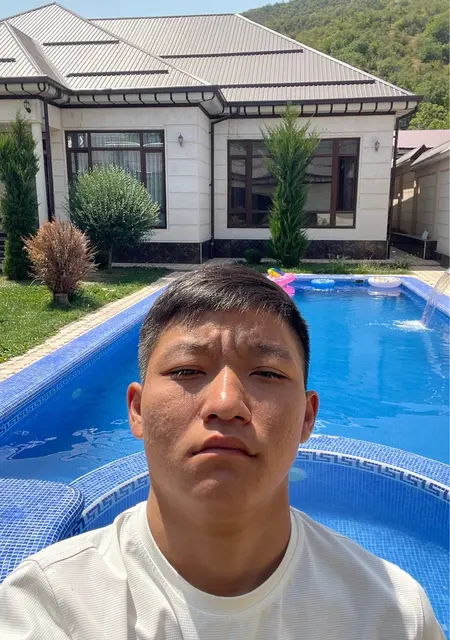 Я Denis, 18, знакомлюсь для постоянных отношений в Мурманске