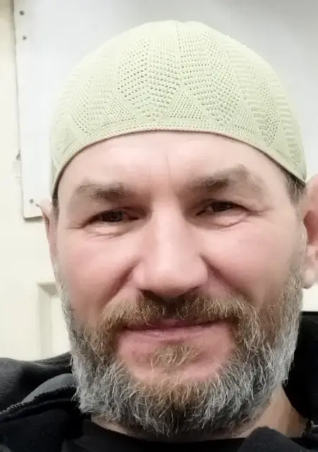 Я Андрей, 46, из Нижнекамска, ищу знакомство для постоянных отношений