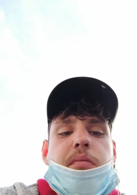 Trav из Парижа, мне 18, познакомлюсь