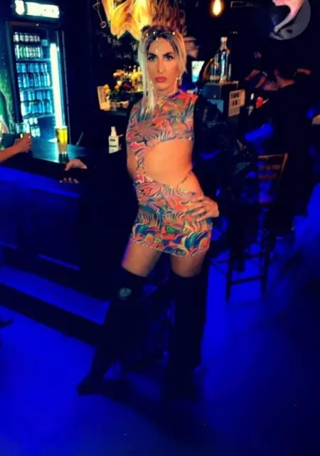 Sara из Берлина, мне 42, познакомлюсь