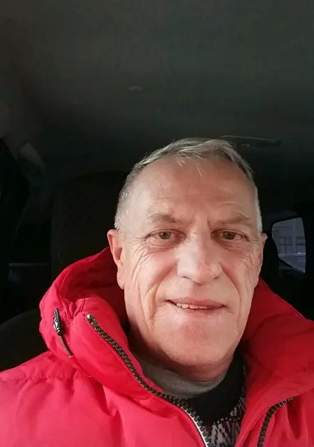 Валерий из Самары, мне 64, познакомлюсь для приятного времяпровождения