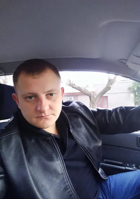 Григорий из Евпатории, мне 39, познакомлюсь без обязательств