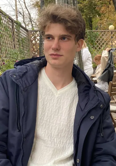 Иван из Тулы, мне 20, познакомлюсь без обязательств