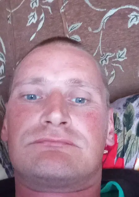 Я Максим, 40, знакомлюсь без обязательств в Пензе