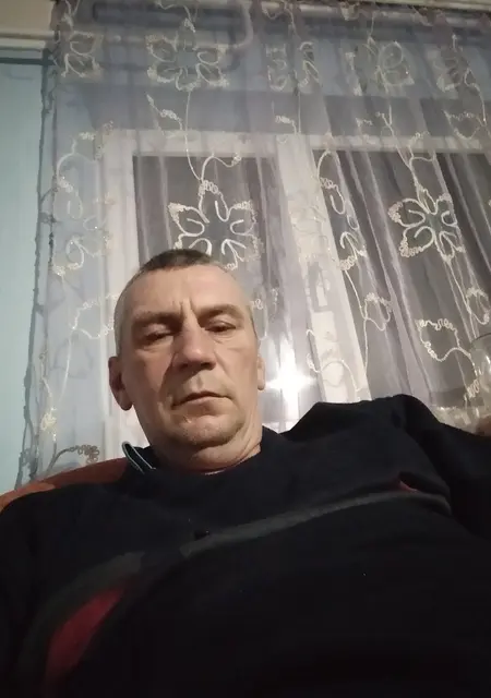 Я Вадим, 44, из Невинномысска, ищу знакомства без обязательств