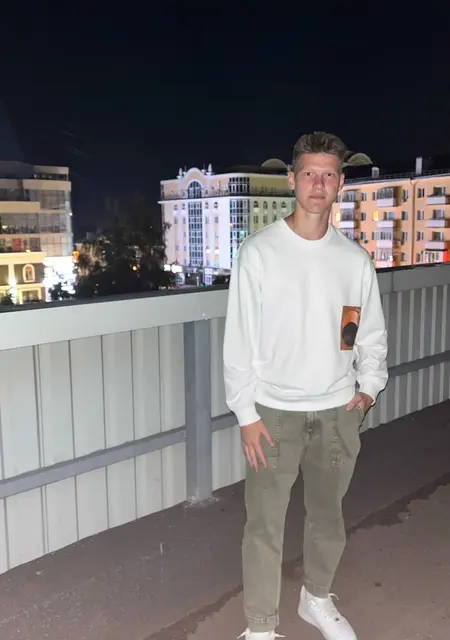 Дмитрий из Таганрога, ищу на сайте постоянные отношения