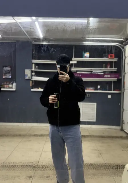 Андрей из Новосибирска, мне 25, познакомлюсь для вирта