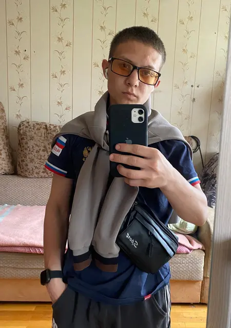 Я Igor, 20, из Магнитогорска, ищу знакомства на одну ночь