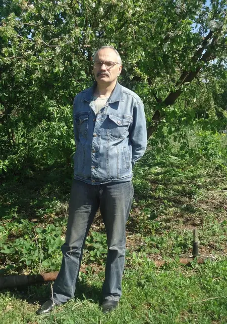 Я Георгий, 57, из Морозовска, ищу знакомства без обязательств