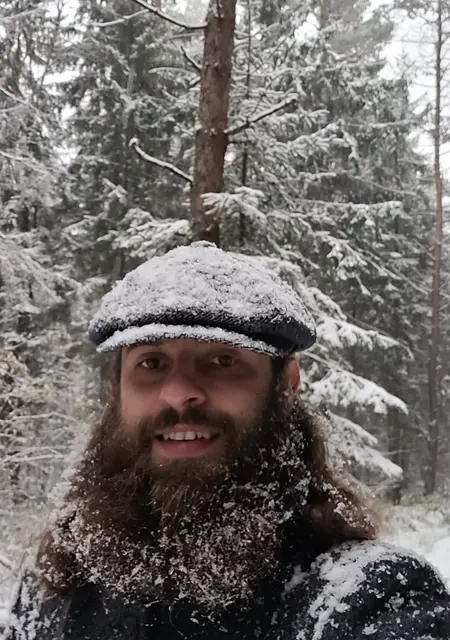 Аркадий из Белоозёрского, мне 32, познакомлюсь без обязательств