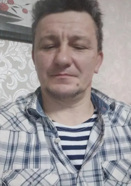 Я Oleg, 53, из Бреста, ищу знакомство для дружбы