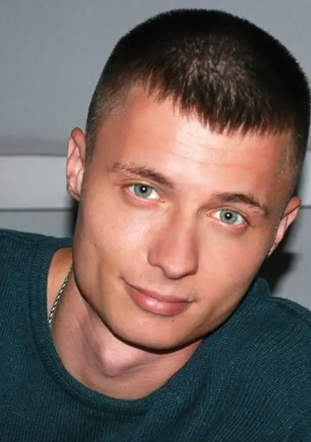 Владимир из Сызрани, ищу на сайте знакомства без обязательств