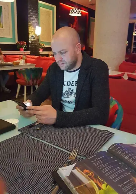 Александр из Нижневартовска, мне 38, познакомлюсь для вирта