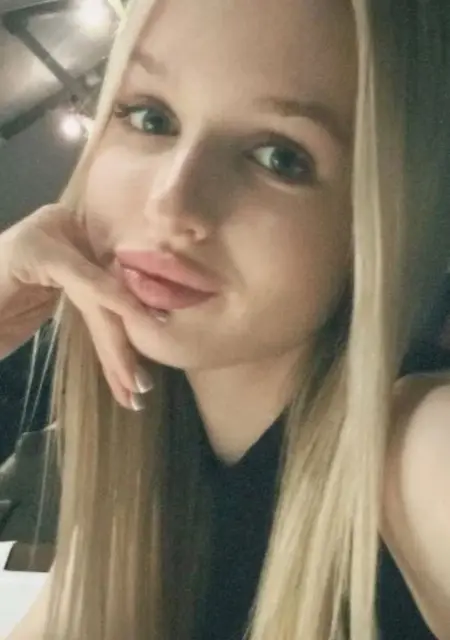 Алена из Новосибирска, мне 26, познакомлюсь на одну ночь